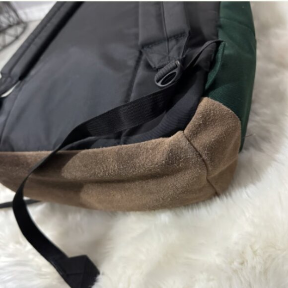 Jansport backpack green and suede - Picture 4 of 4